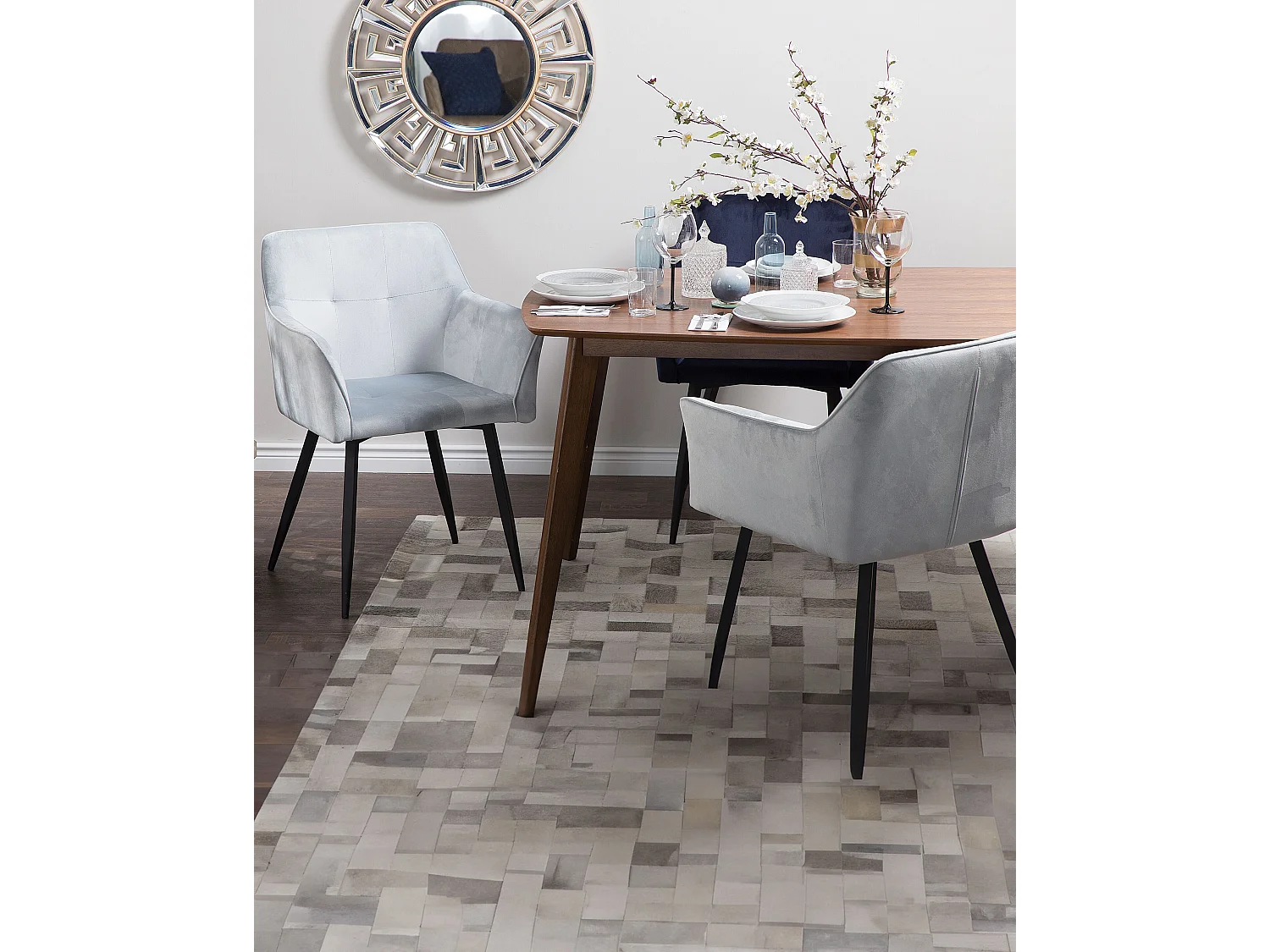 Esszimmerstuhl 2er Set Samtstoff Metallbeine Retro Stil hellgrau Jasmin