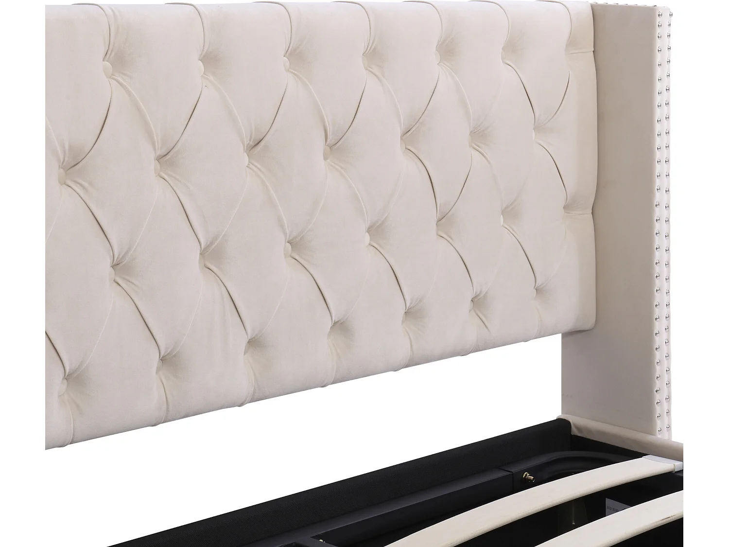 Lit coffre 140x200cm en velours avec sommier à lattes - Beige