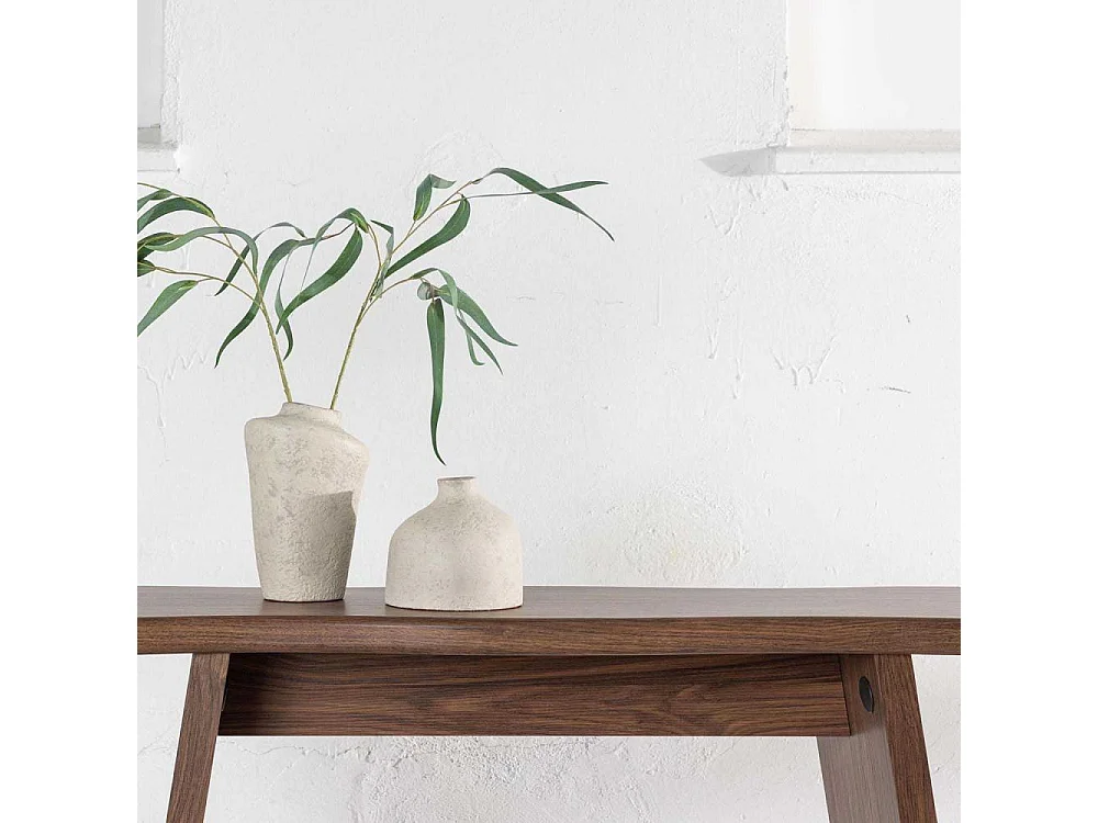 Kirkenes Konsolentisch Nussbaum dekor.