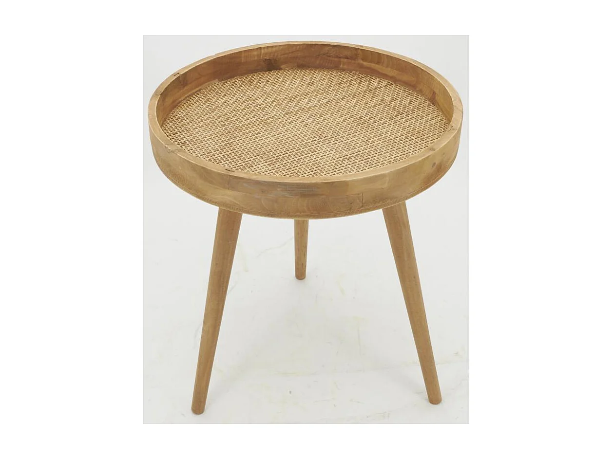Table en bois naturel et rotin