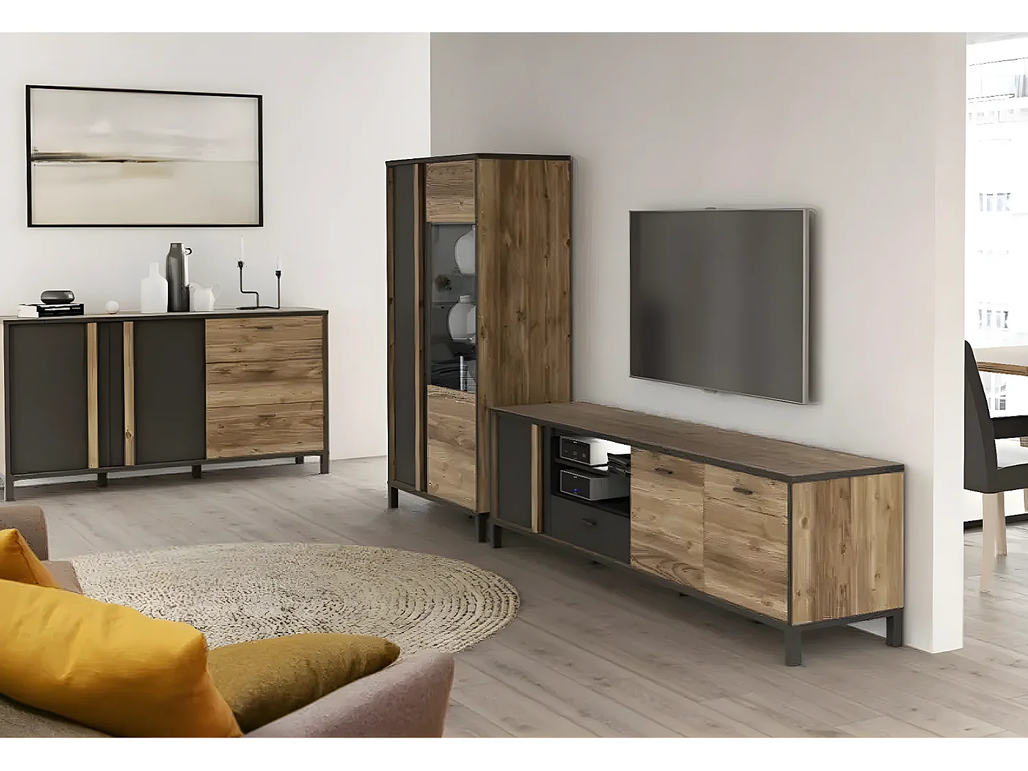 Banc TV Hayato Grand