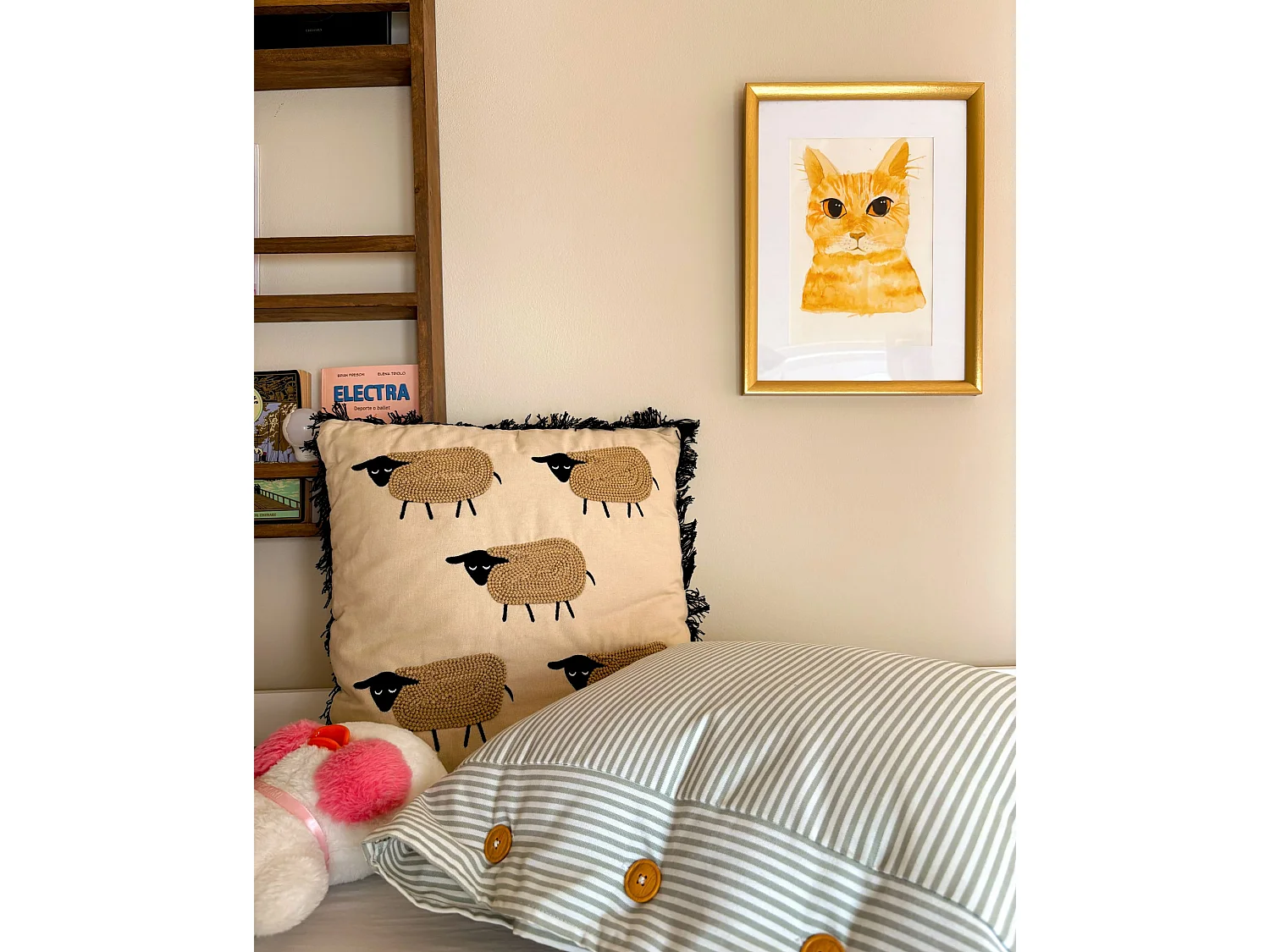 Lot de 2 coussins frangés à motif de mouton beige 45 x 45 cm BANNU