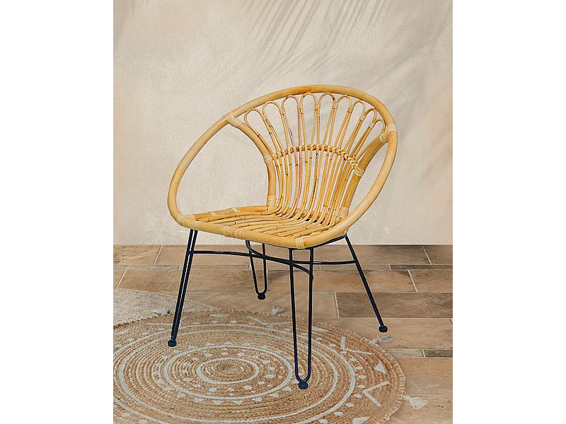 Naga - Fauteuil en rotin naturel et pieds métal