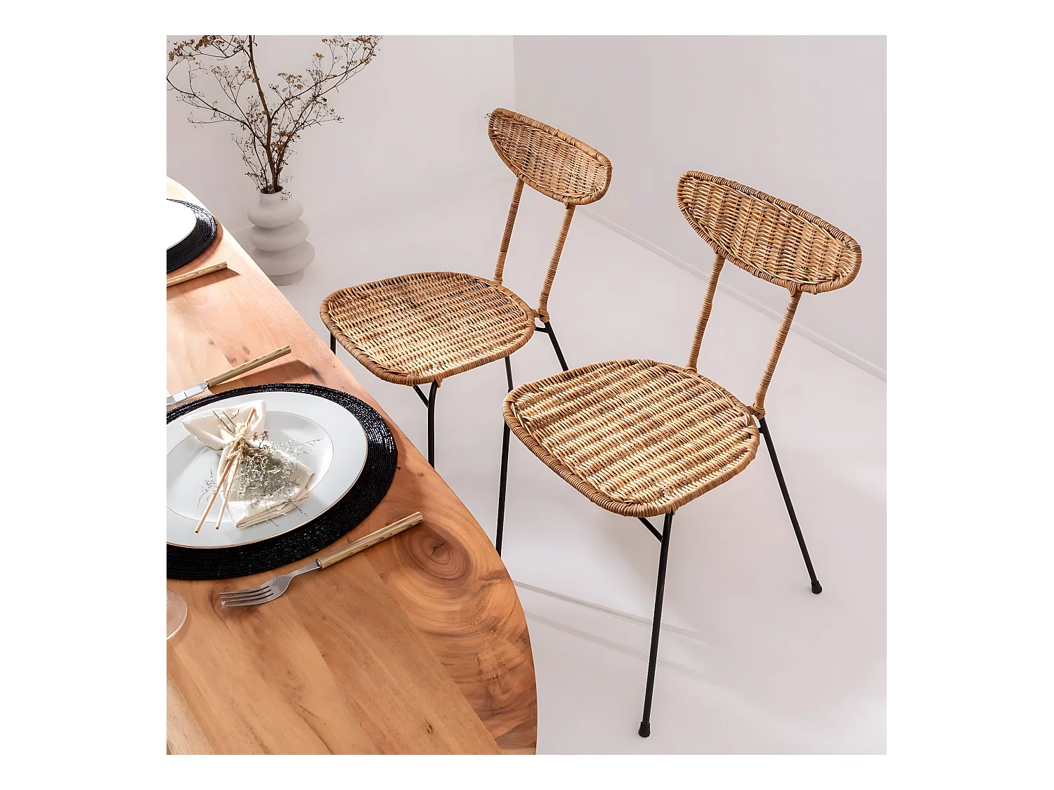 Juego de 2 sillas de ratán y metal Leila para un irresistible toque bohemio