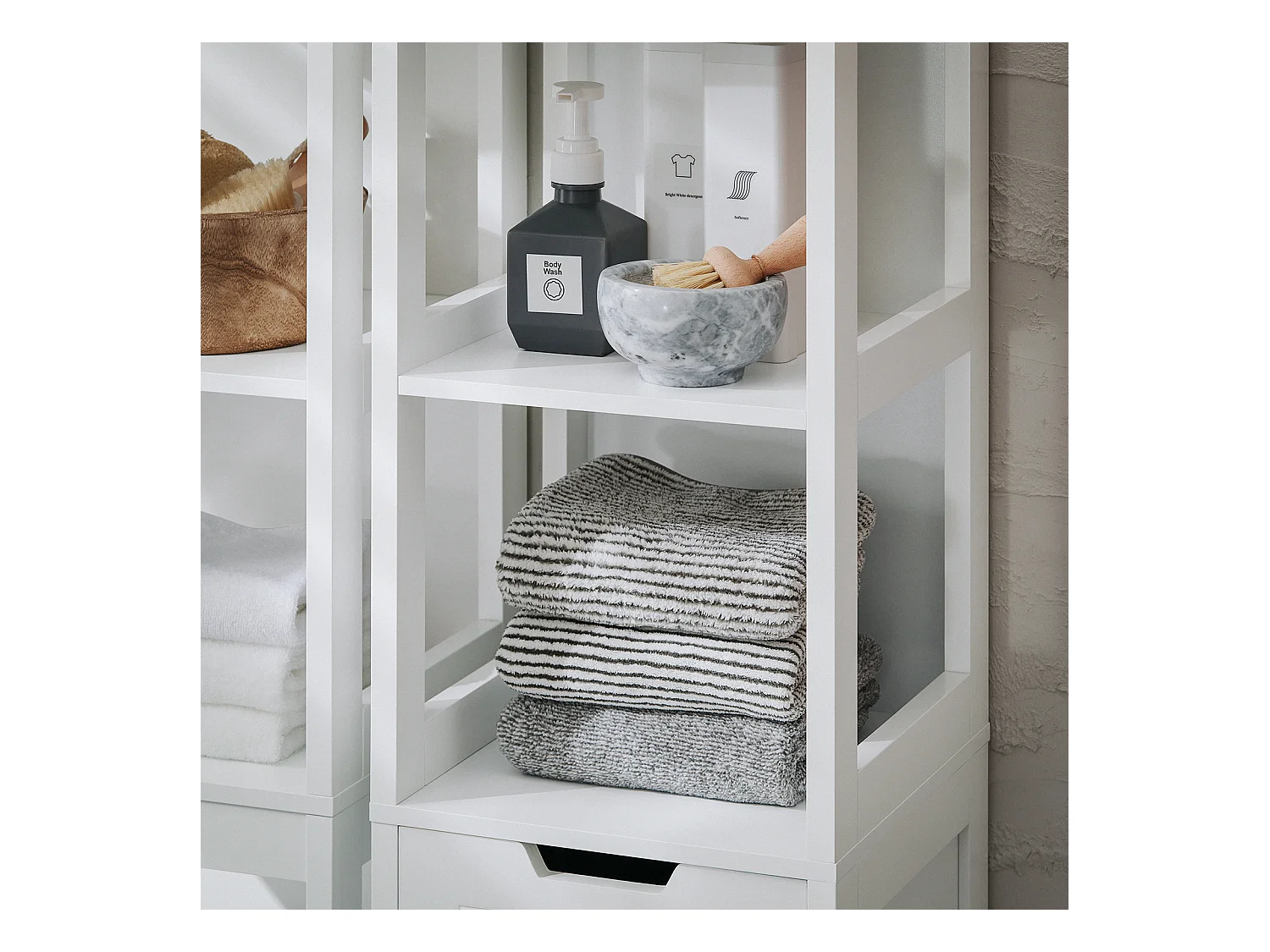 Mobile Alto Con Sacco Portabiancheria Pieghevole Mobiletto Bagno Scaffale Bianco 30x30x145cm BZR123-W SoBuy