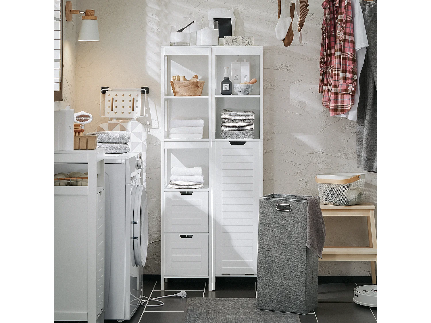 SoBuy Meuble Colonne de Salle de Bain, Armoire Toilette Haute, Meuble Salle de Bain Placard avec Étagères et Panier à Linge 30 x 30 x 145 cm, Blanc, BZR123-W