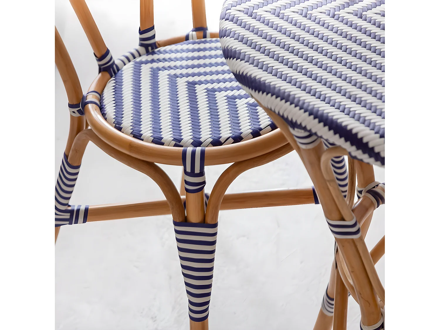 Chaise bistrot en rotin bleue Elynne (lot de 2)