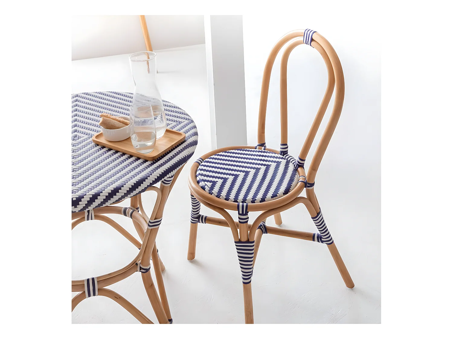 Chaise bistrot en rotin bleue Elynne (lot de 2)