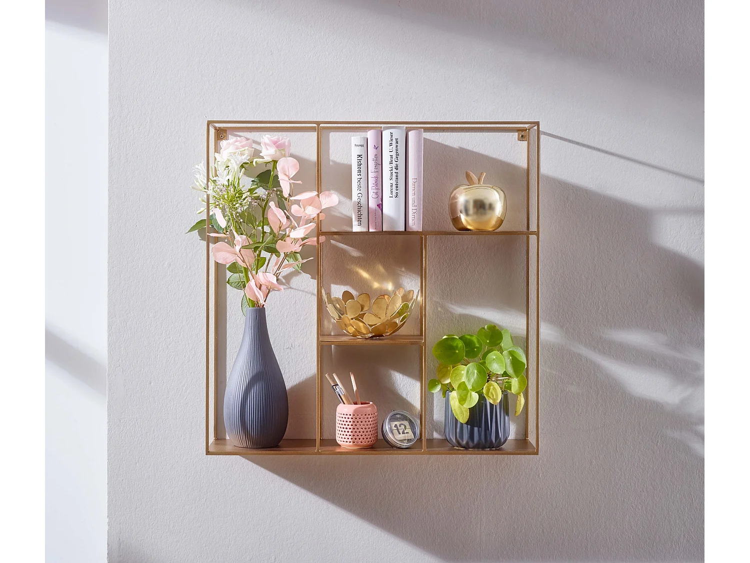 Wandregal  Hängeregal Metall 68x68x17cm Regal Schweberegal Klein Gold