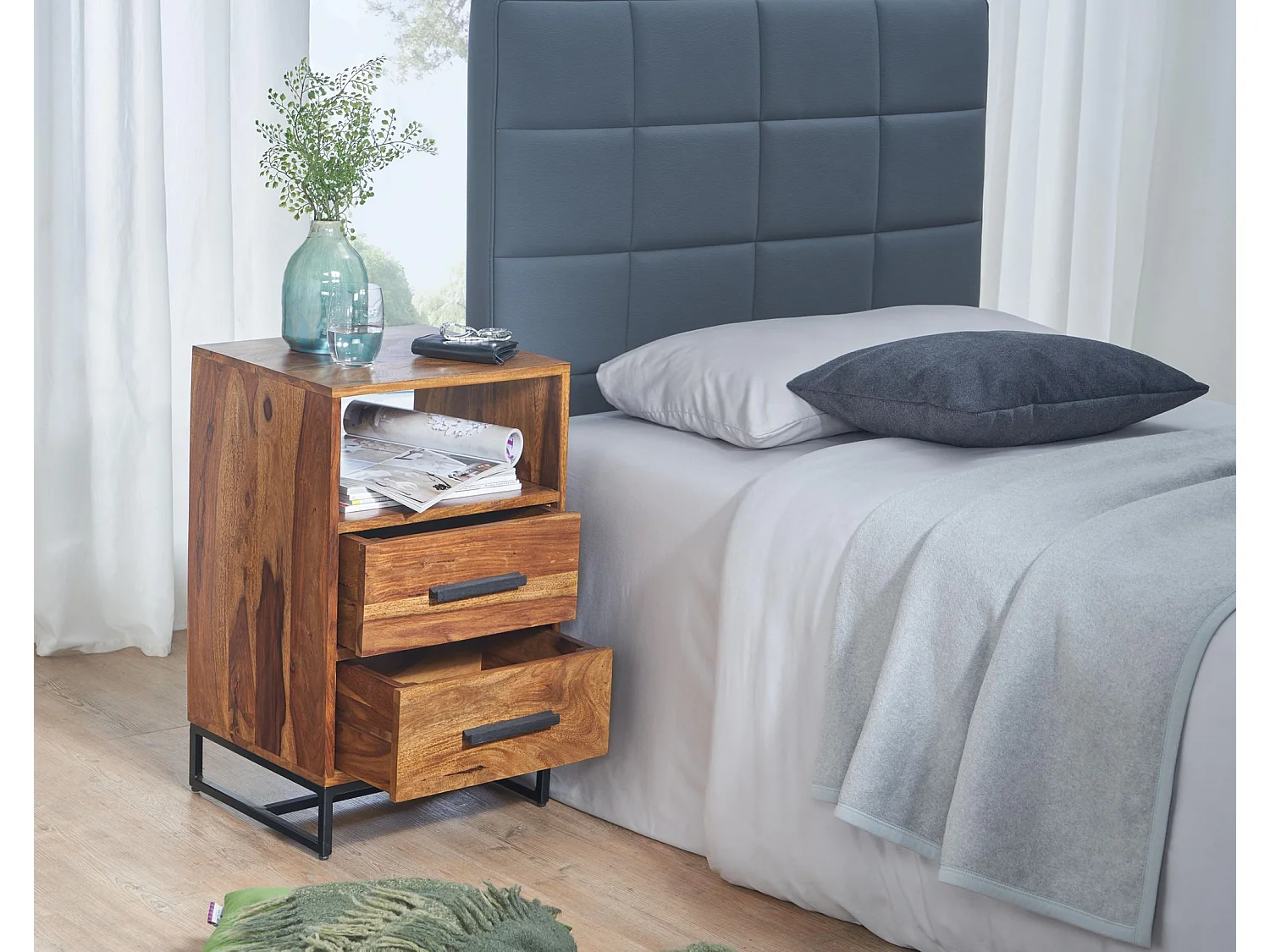 Nachttisch  Nachtkommode Boxspringbett Massivholz 40x35x66 cm Schubladen