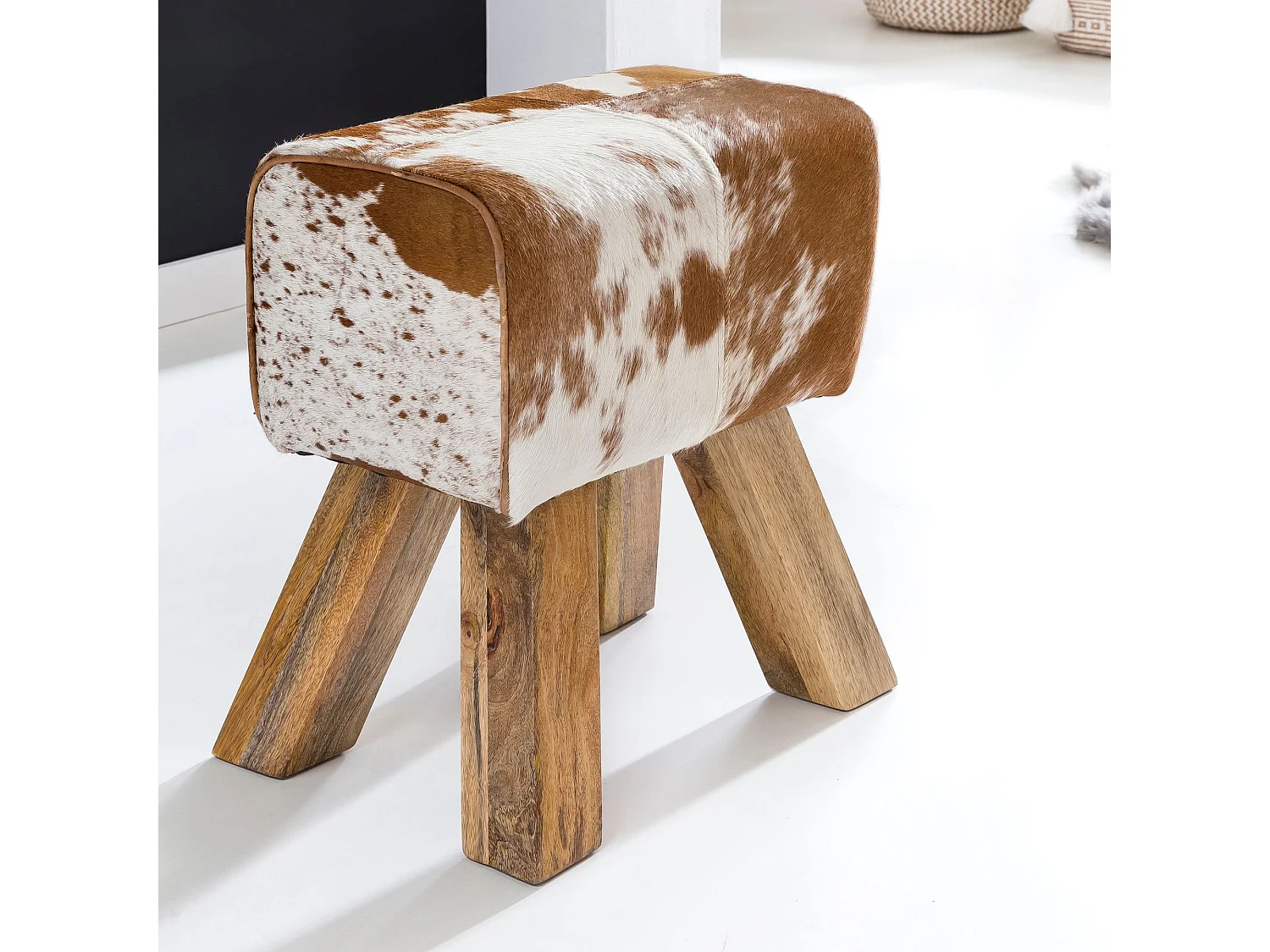 Design Sitzhocker Springbock Fußhocker Turnhocker Turnbock Pferd Leder Jeans