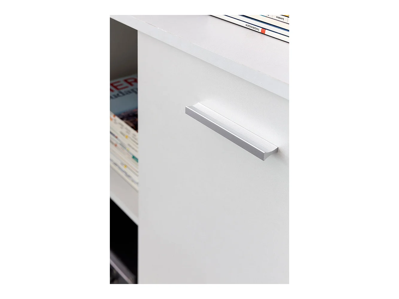 Kommode Anrichte Sideboard Holz Flurschrank mit Türen Flurmöbel Modern