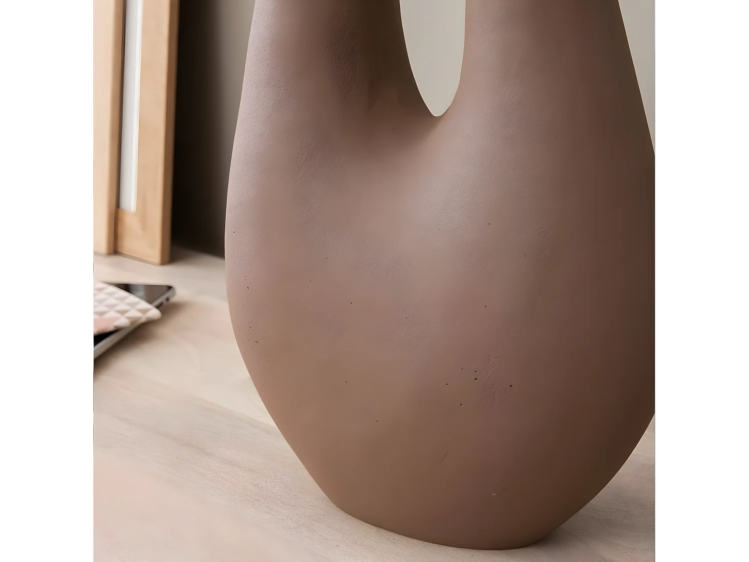 Vase marron 2 tiges en aluminium Tulipa