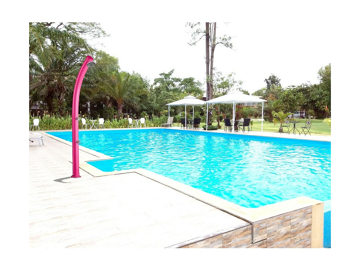 Douche Solaire Extérieure Jolly 25L Formidra 233x15x16.5cm- Aluminium - Rince pieds, Pommeau et Mitigeur -  - Coloris Violet