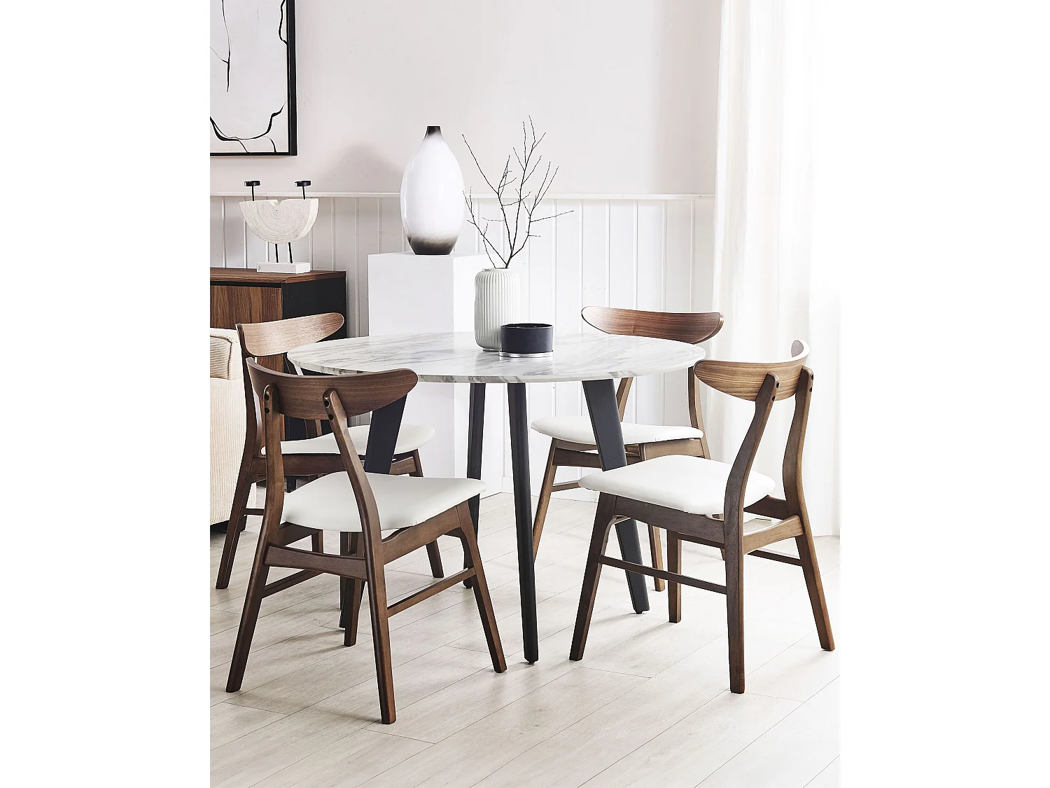 Esszimmerstuhl 2er Set dunkler Holzfarbton mit Polsterung weiß Kunstleder Lynn