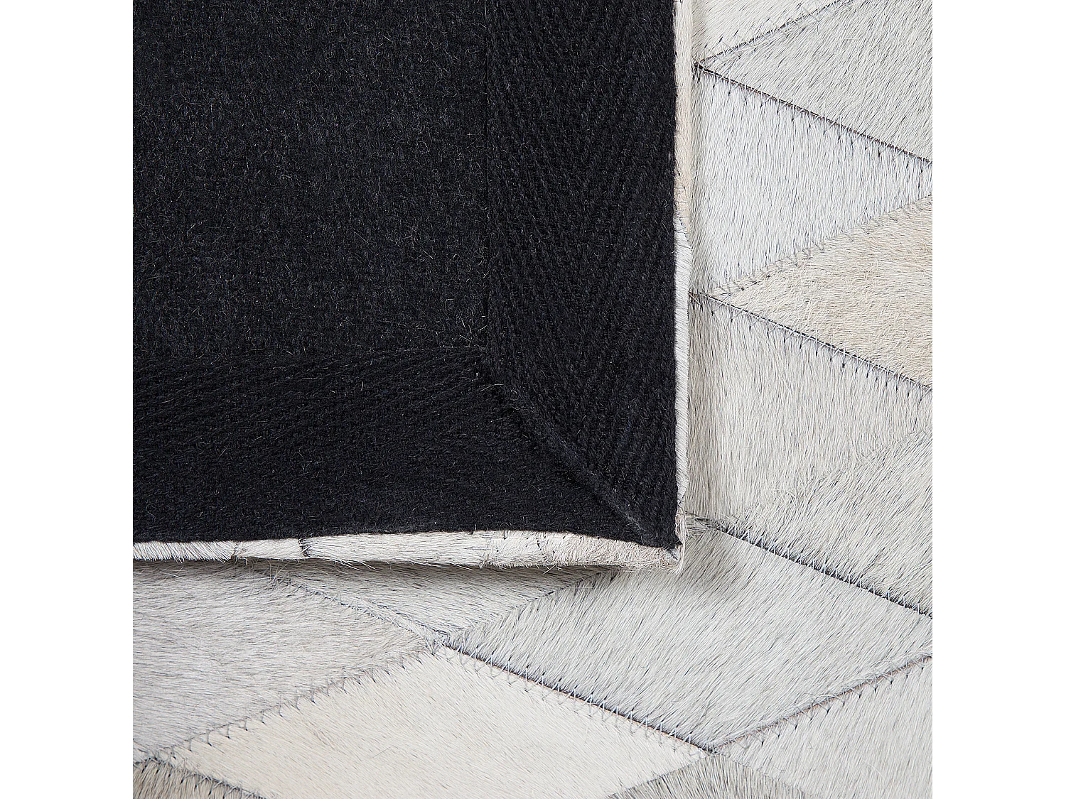 Tapis MALDAN Noir 140 x 200 cm Cuir