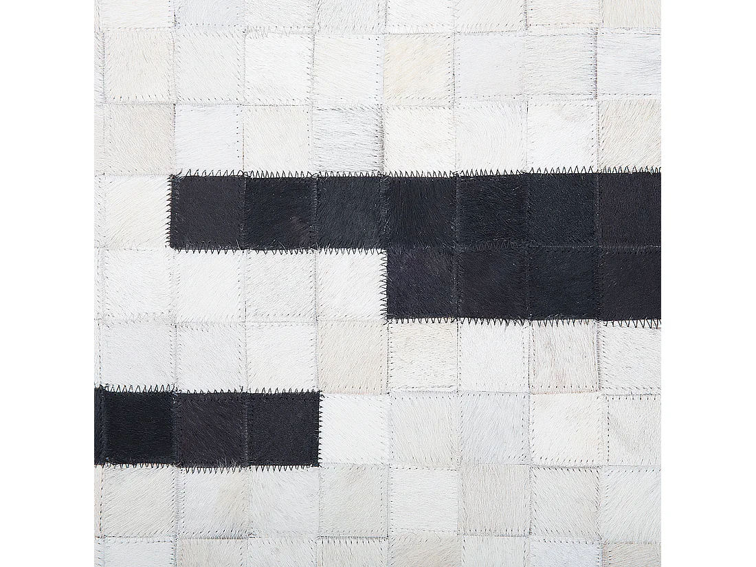 Dywan skórzany 160 x 230 cm czarno-biały BOLU