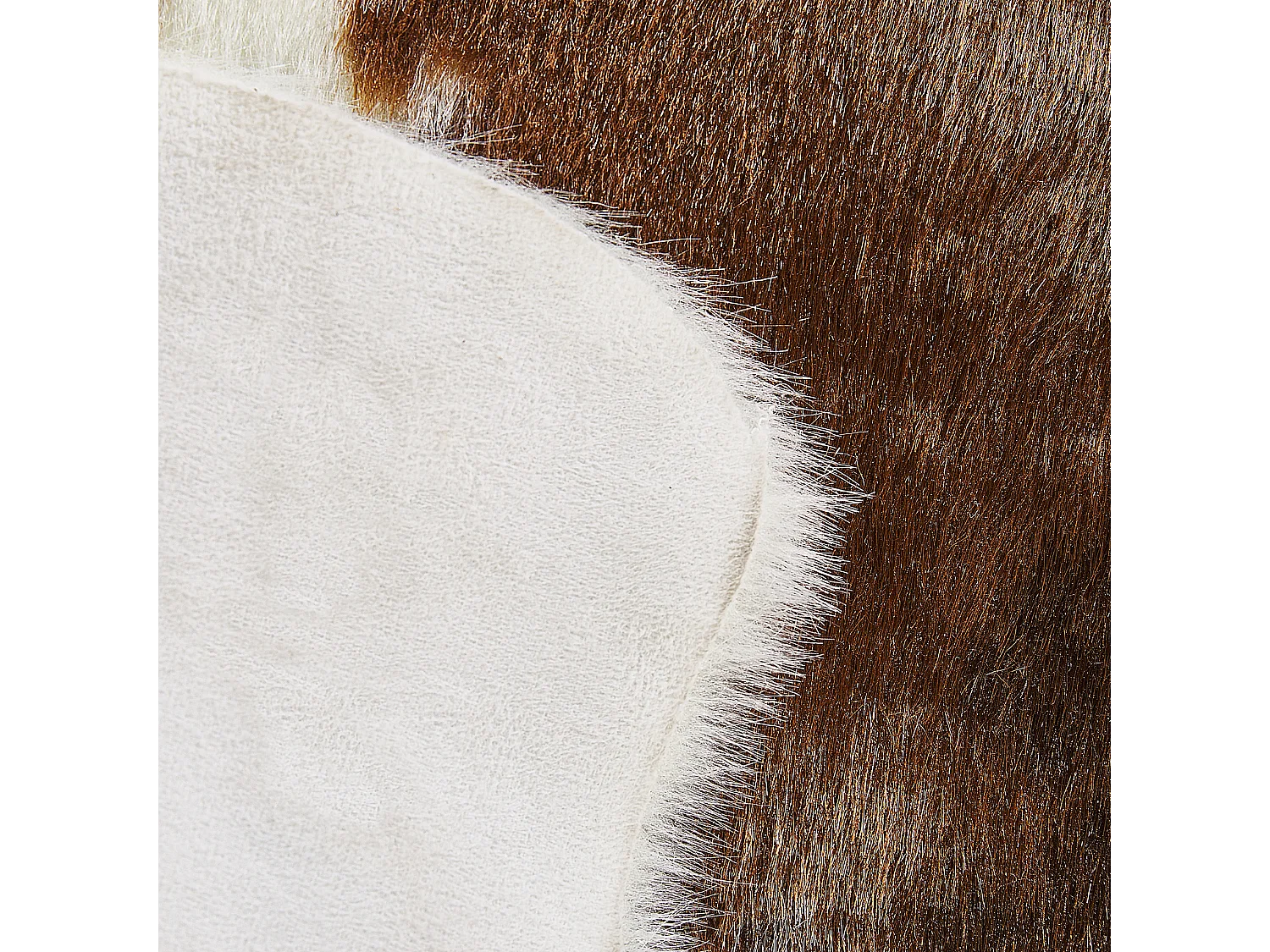 Kunstfell-Teppich Kuh weiss / braun 90 cm NAMBUNG
