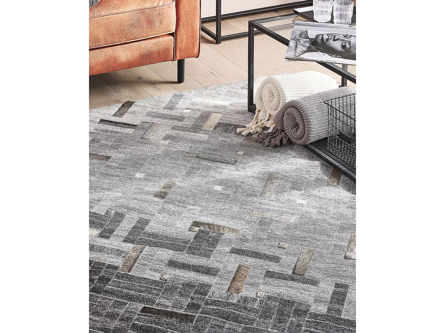 Vloerkleed DARA 140 x 200 cm Viscose Grijs