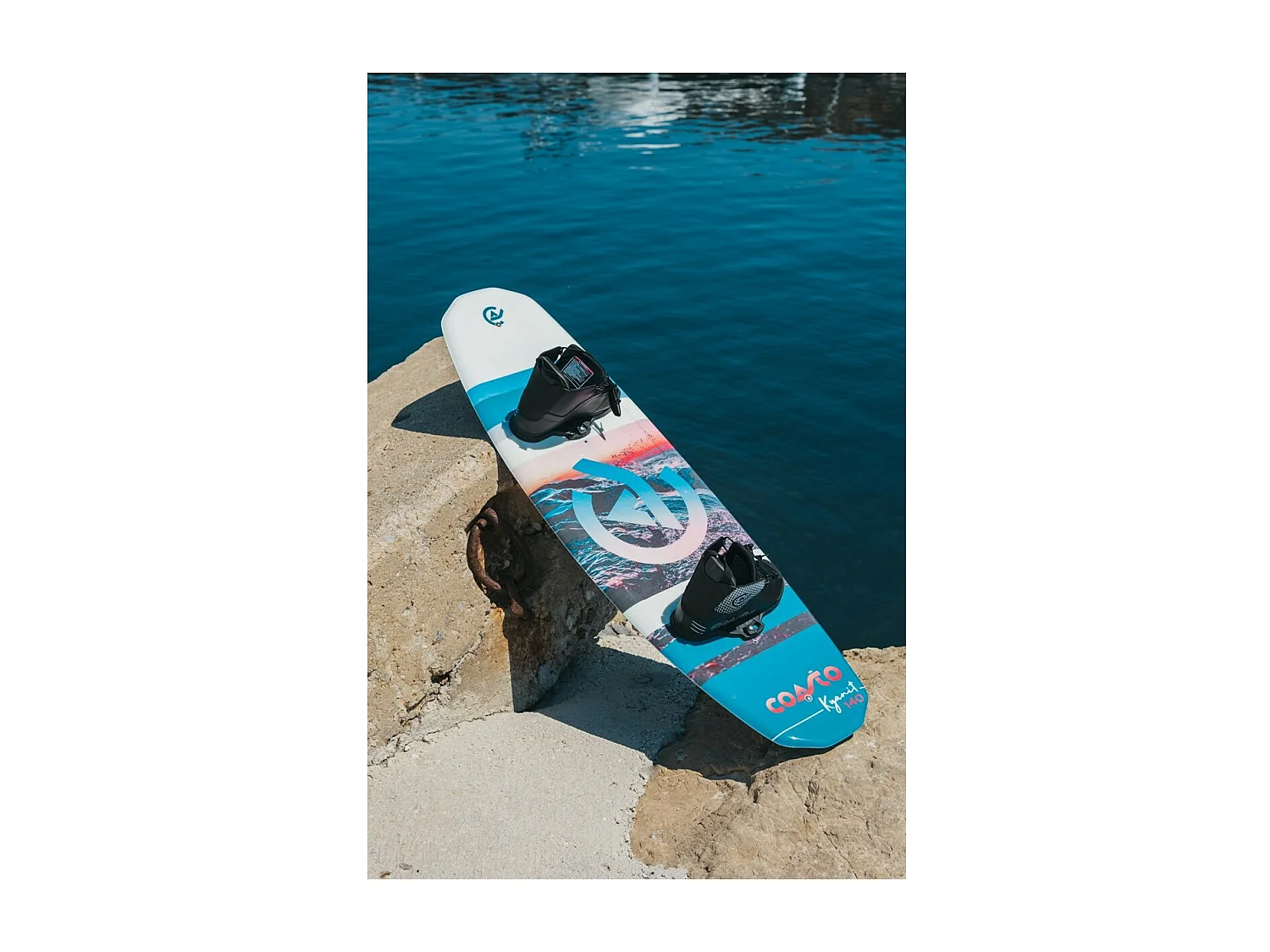 Wakeboard Coasto Kyanit 140 - Rocker 3 Étages MAX 90kg - Léger, Confortable, et Pratique - COASTO - PB-CWKBKYANIT