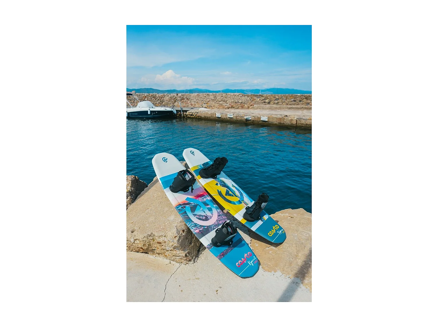 Wakeboard Coasto Topaz 140 - Rocker 3 Étages - MAX 80kg - Léger, Confortable, et Pratique - PB-CWKBTOPAZ