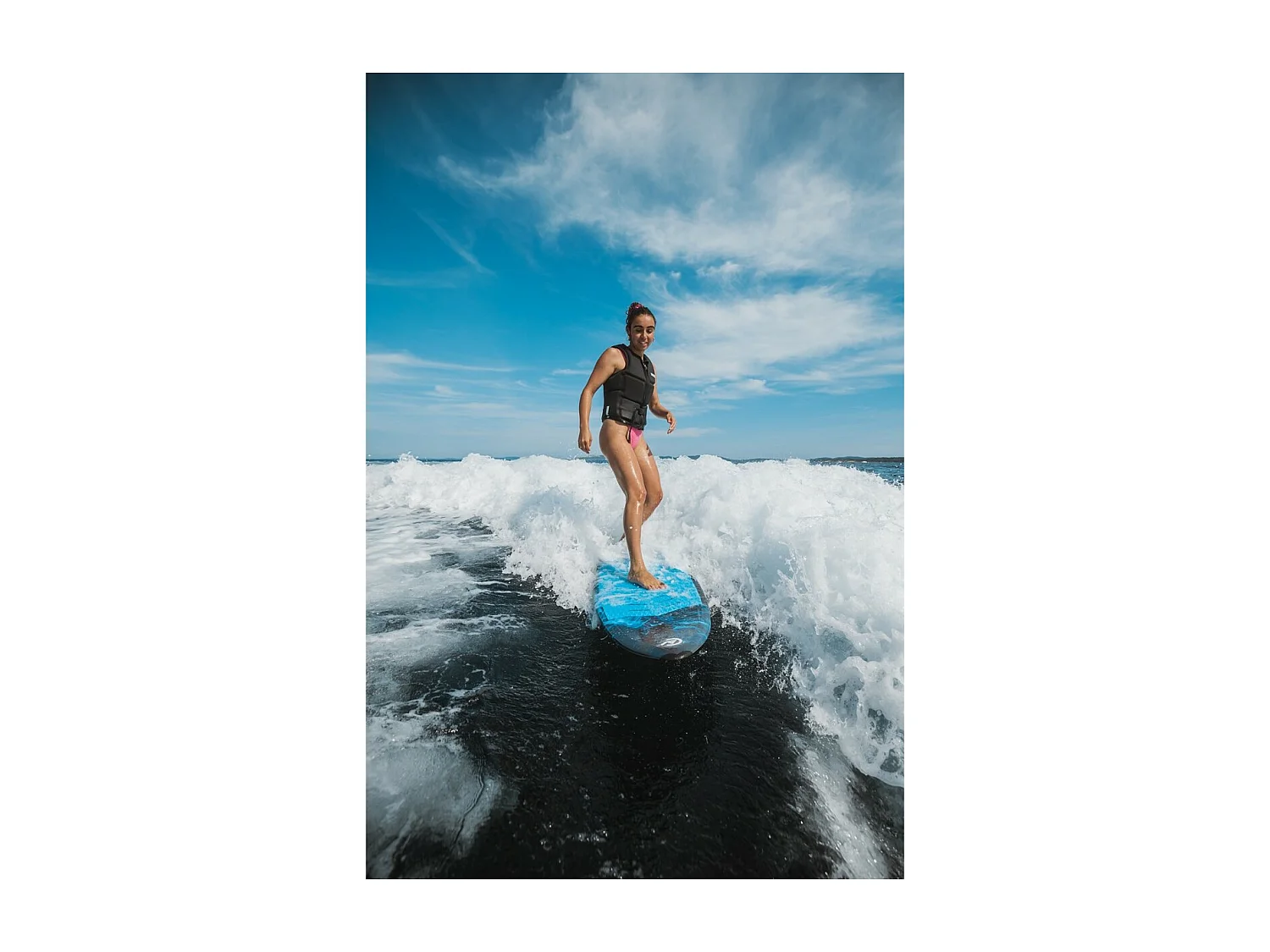 Wakesurf Coasto Onyx - 160 x 50cm - Rocker 6 cm - 3 ailerons - MAX 90kg - Léger, Confortable, et Pratique - PB-CWKSONYX