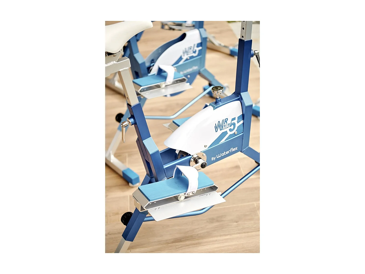 Aquabike Aluminium WR5 Air - Pool Spinning Bike - Resistenza idraulica - Profondità 1,1-1,6 m - Telaio in alluminio - 16 kg