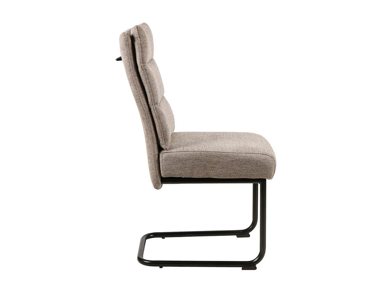 Chaise design en tissu beige avec piètement en métal noir Marilou
