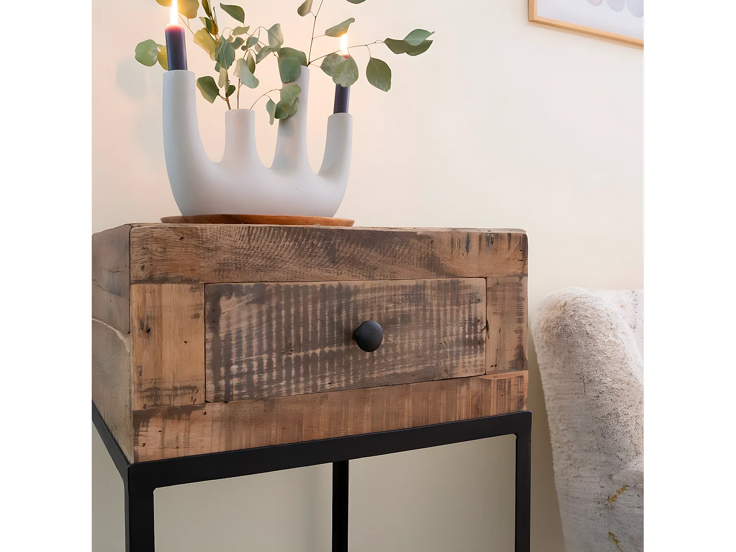 Vase beige 4 tiges en aluminium Dahlia