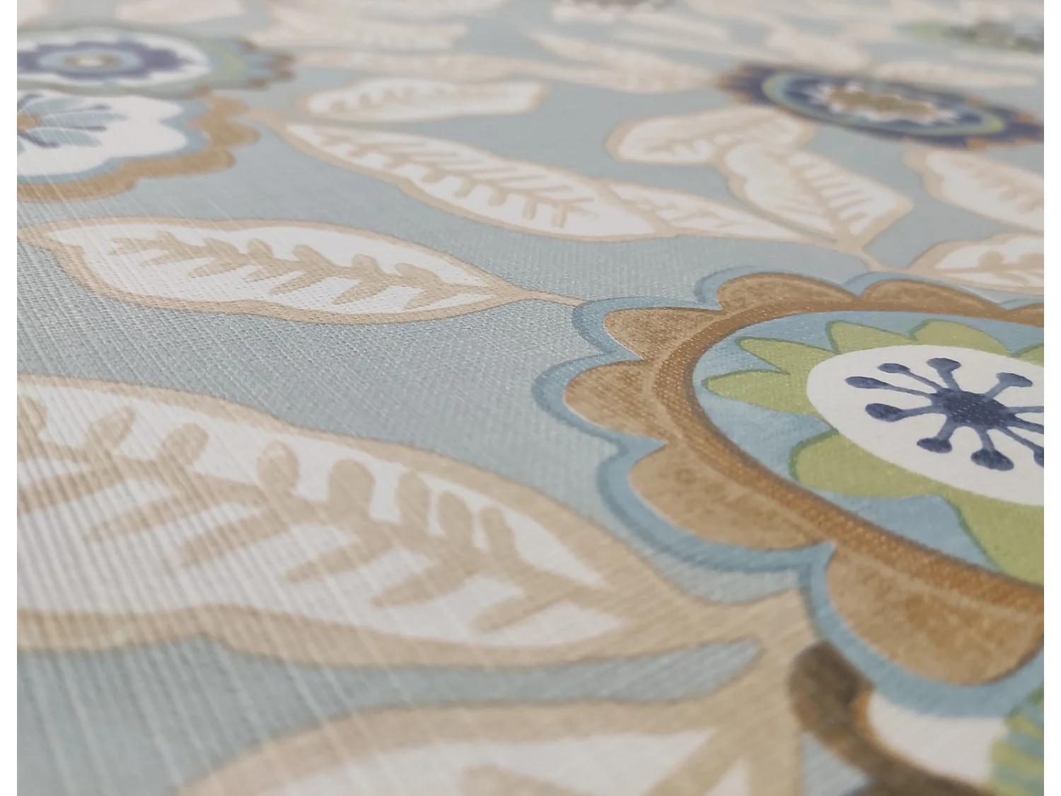 Mantel| Composicion PVC| Base Poliester| Antimanchas| Flores| Medida 140X220 CM