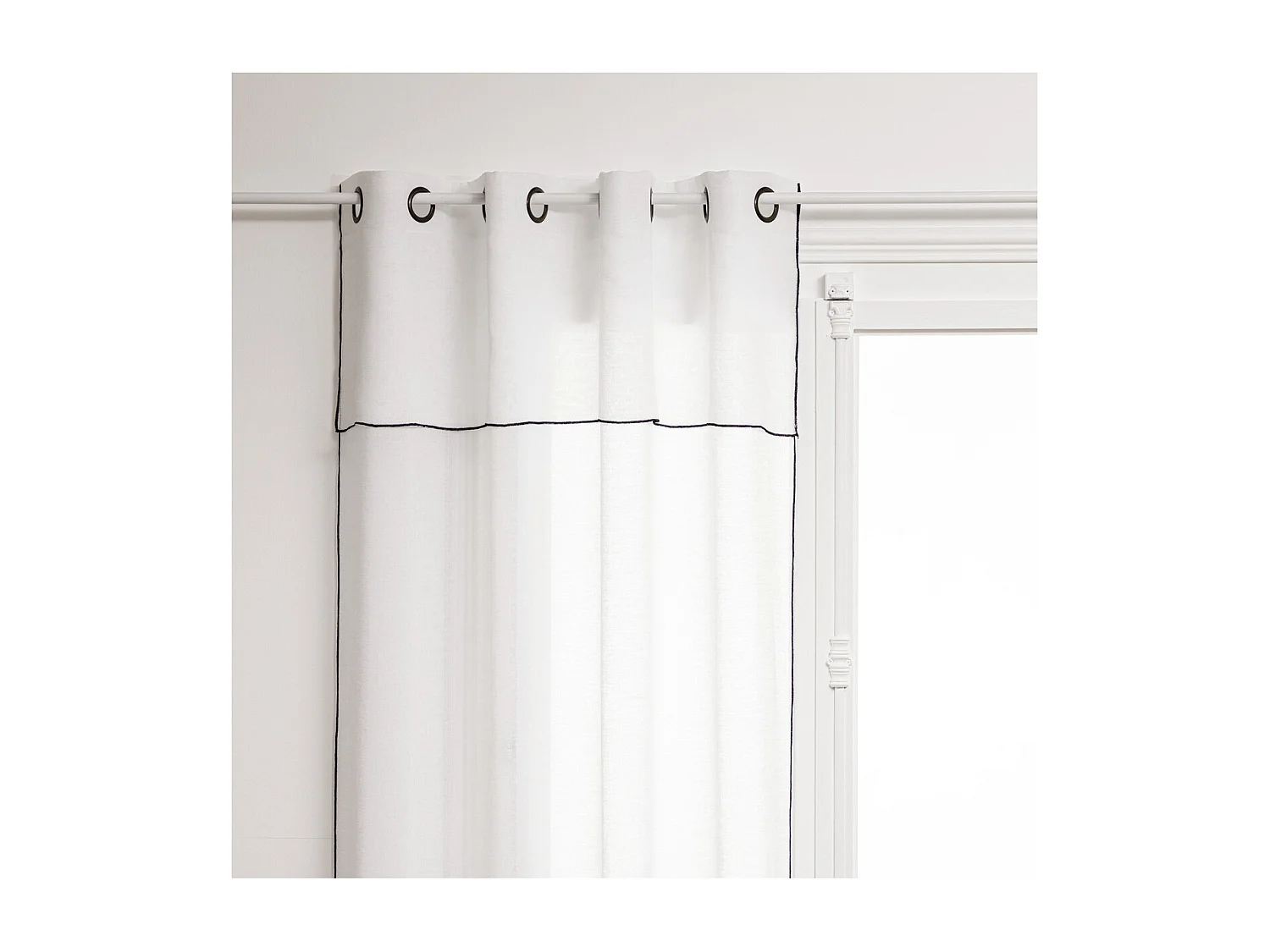 Voilage à œillets Blanc avec volant et liseré Noir 140 x 240 cm