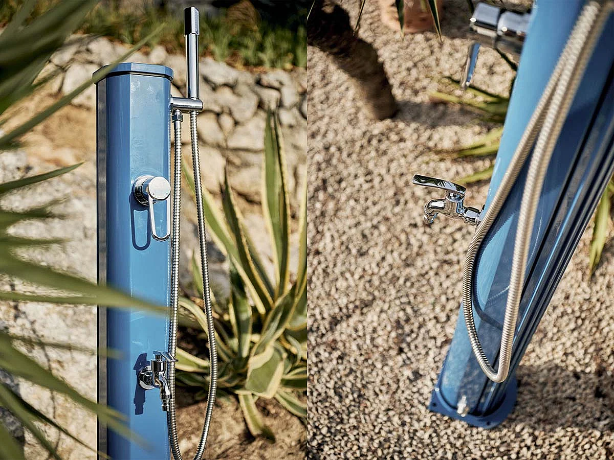 Doccia solare da esterno Jolly Go Formidra 20L 24x26x120cm Alluminio - Soffione estraibile, miscelatore e risciacquo a pedale 24x26x120cm