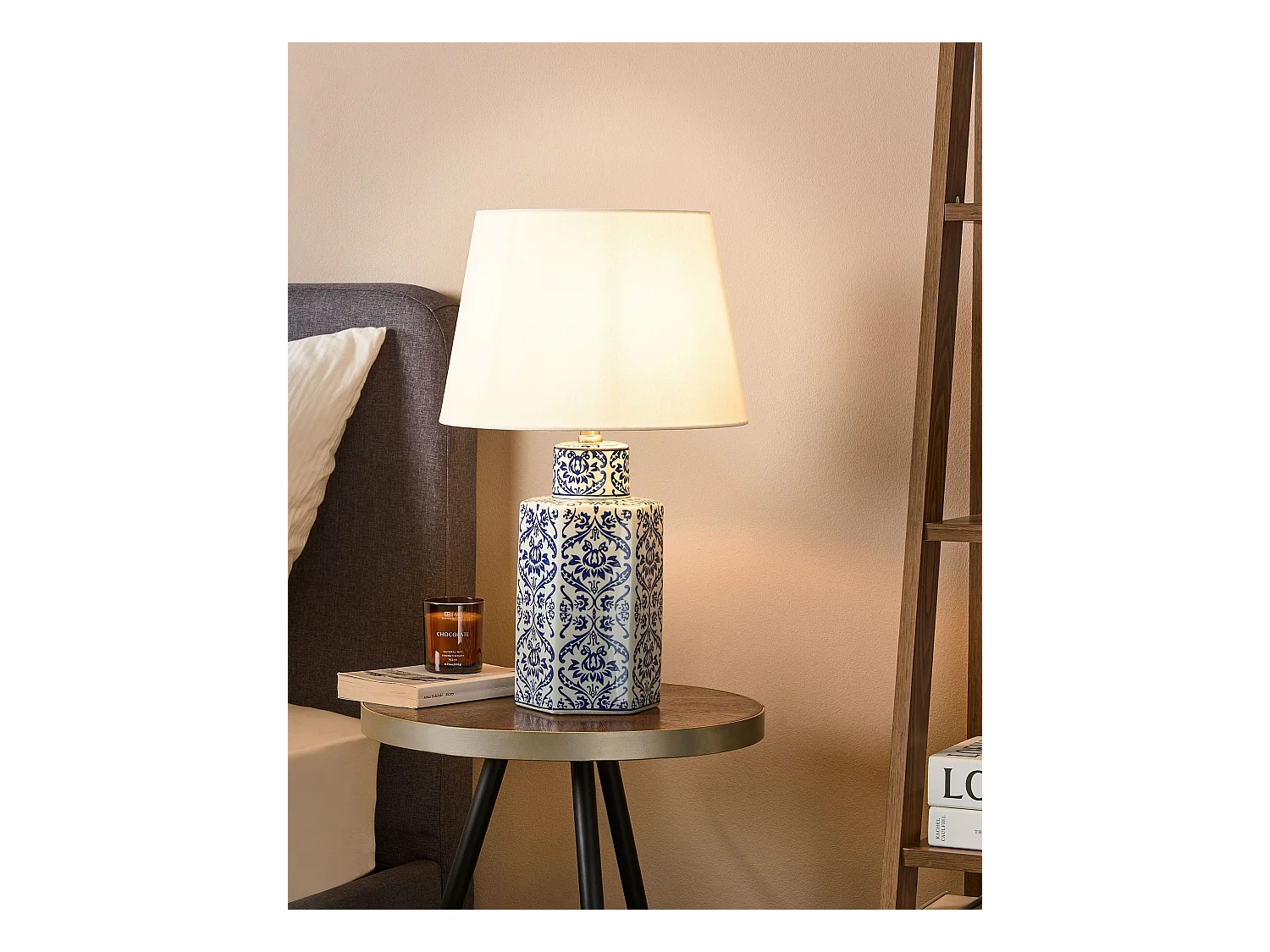 Tischlampe Porzellan blau / weiß Vasenform mit Stoffschirm Kegelform Marcelin