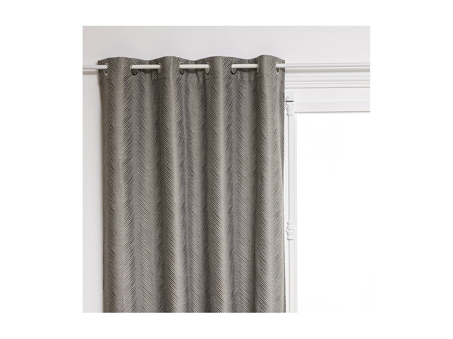 Rideau à œillets Occultant Jacquard Gris avec effet matière 140 x 260 cm