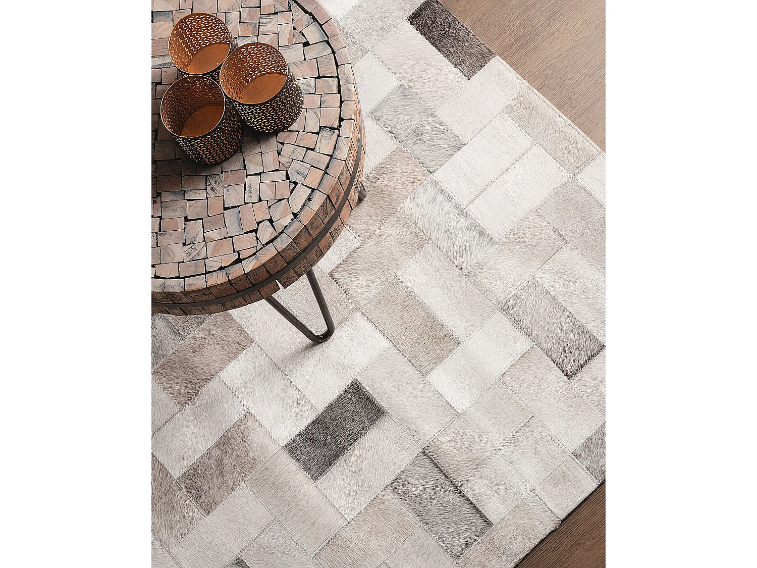 Vloerkleed leer grijs/beige 140 x 200 cm KORFEZ