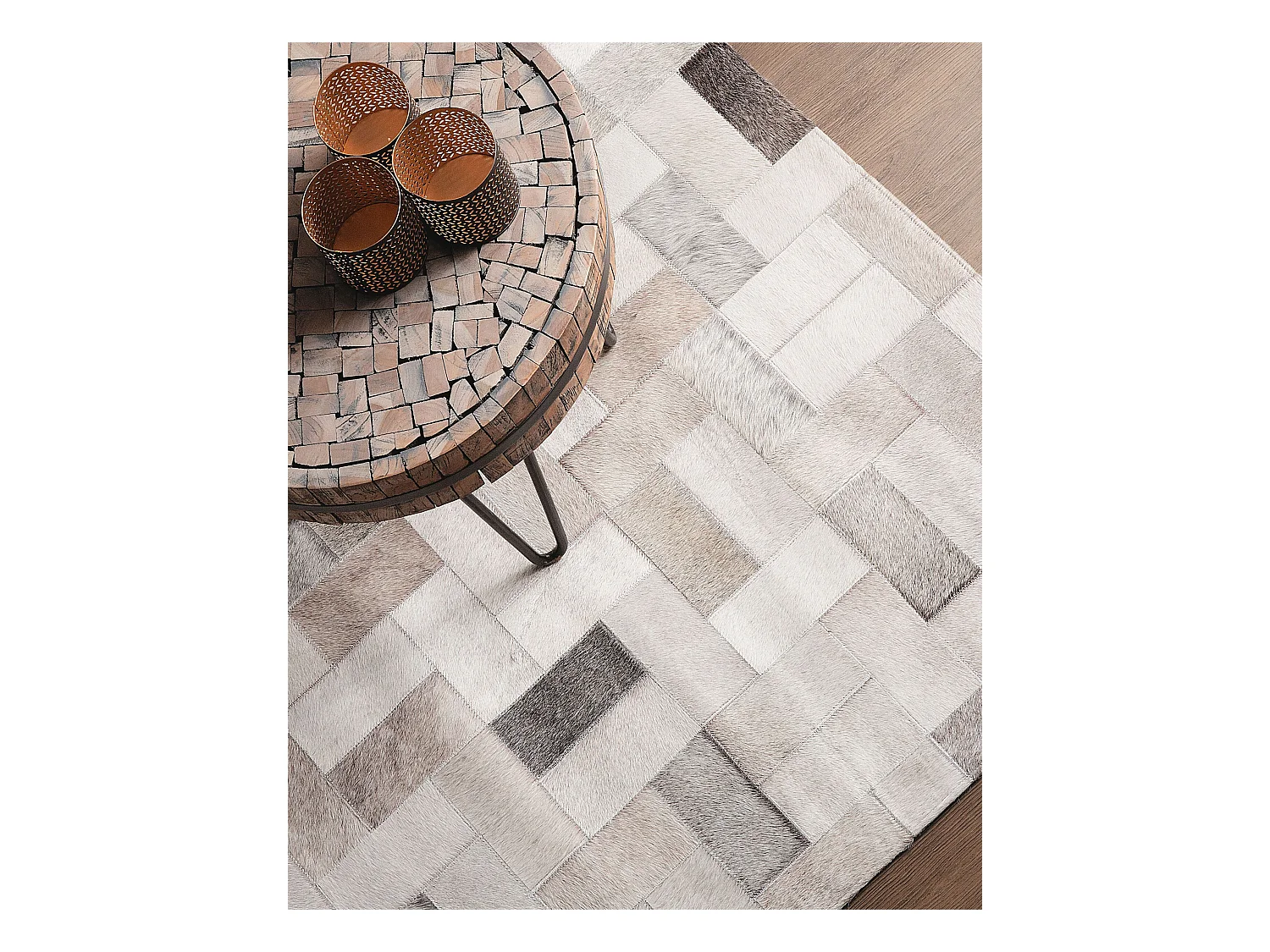 Vloerkleed leer grijs/beige 140 x 200 cm KORFEZ
