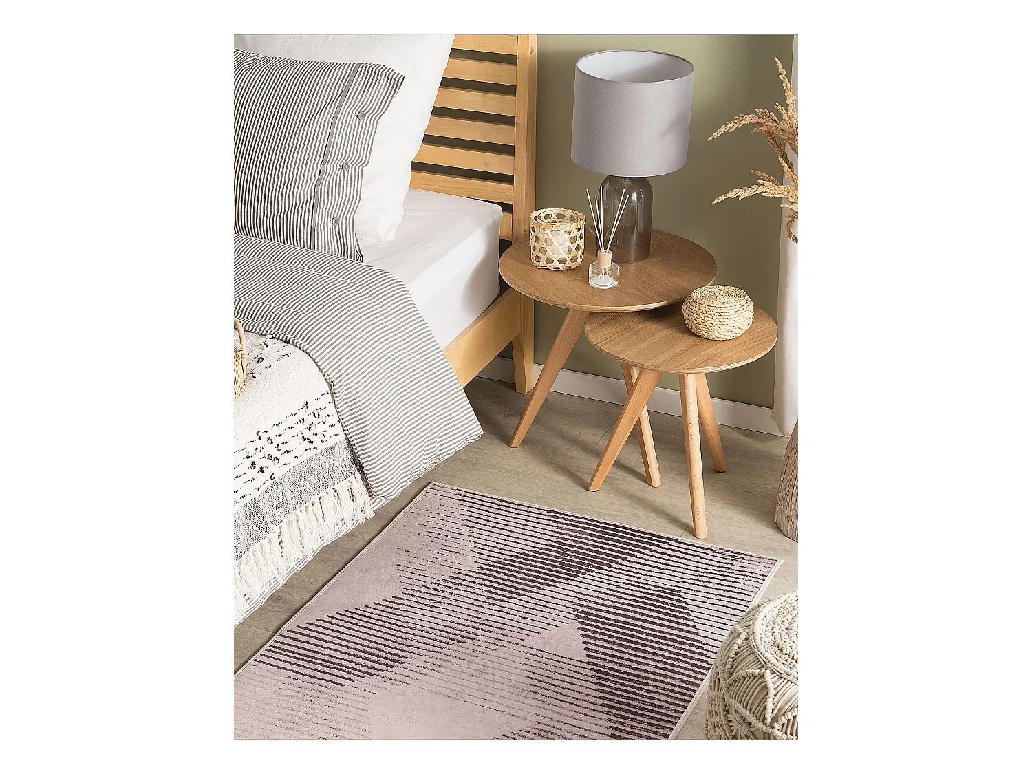 Teppich rosa 80 x 150 cm geometrisches Muster Kurzflor KALE