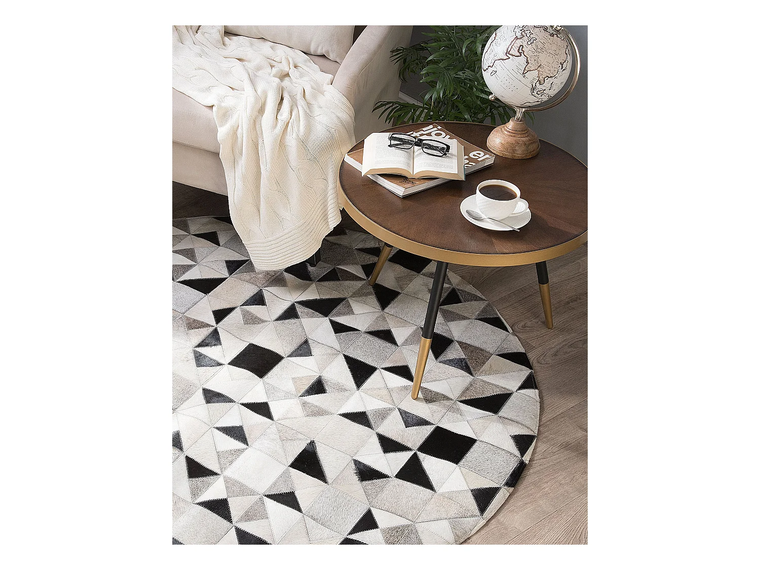Vloerkleed KIRKLAR ø 140 cm Leer Zwart