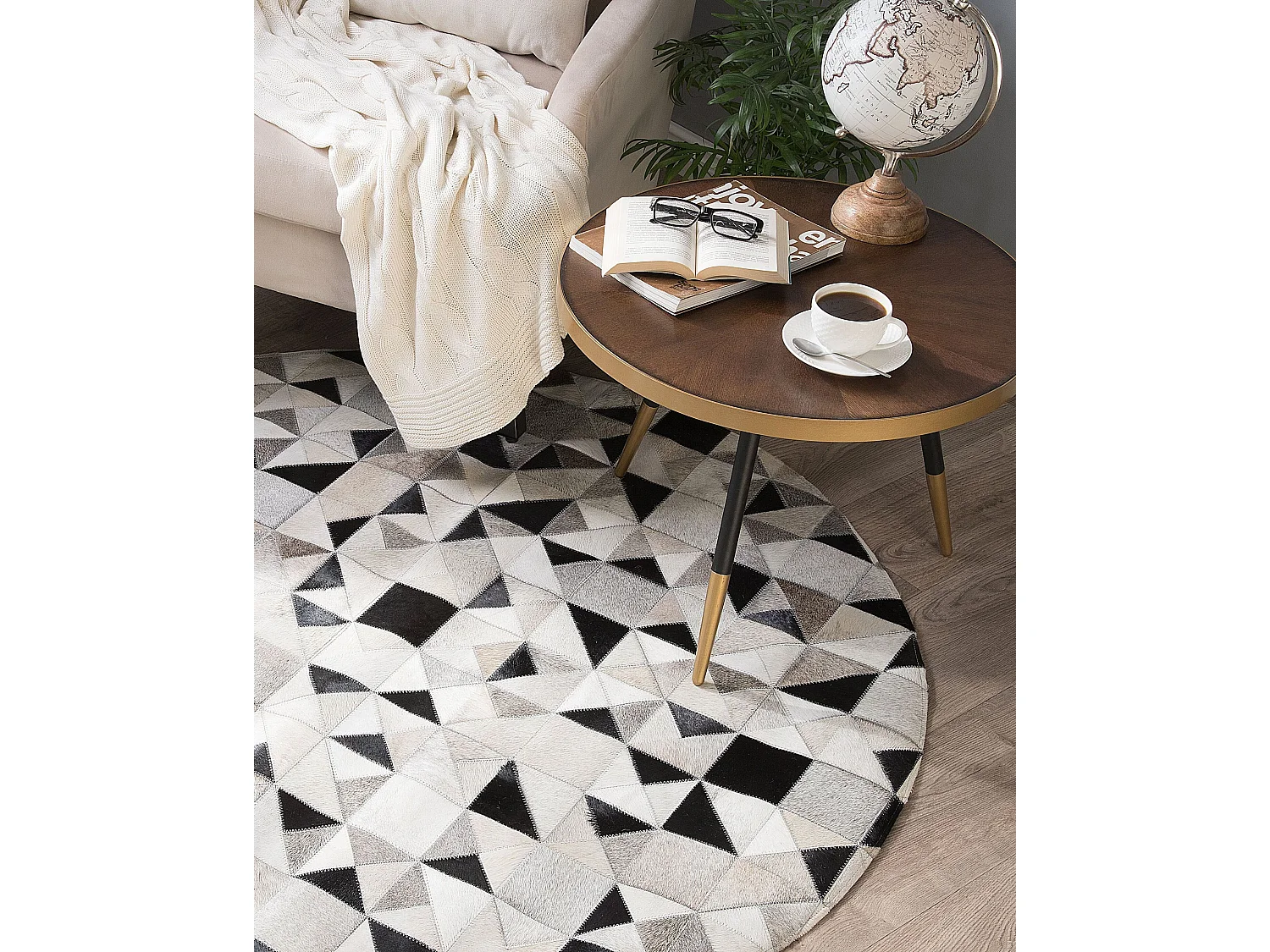 Tapis KIRKLAR Noir ø 140 cm Cuir