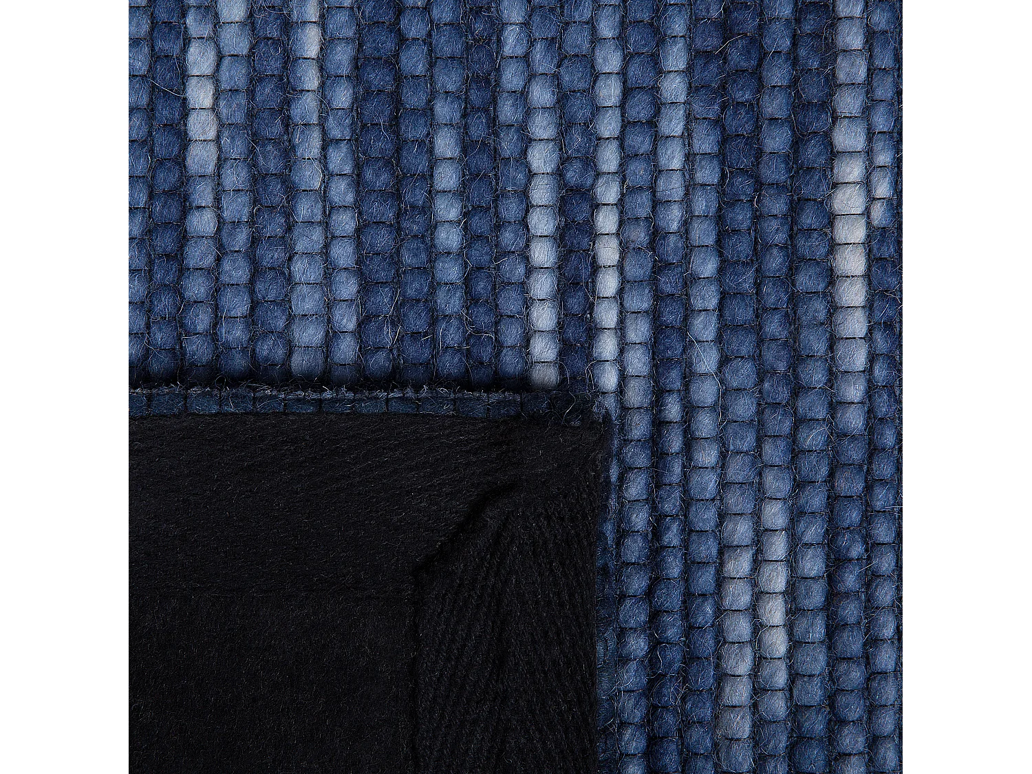 Tapis en dégradé de bleu 160 x 230 cm KAPAKLI