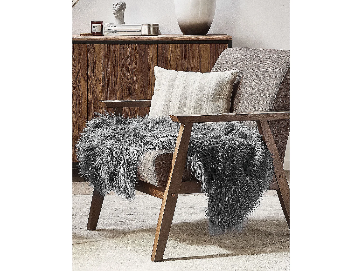 Schaffel Teppich Öko Überwurf grau Webpelz Fellform Faux Lammfell 63 x 95 cm Mungo