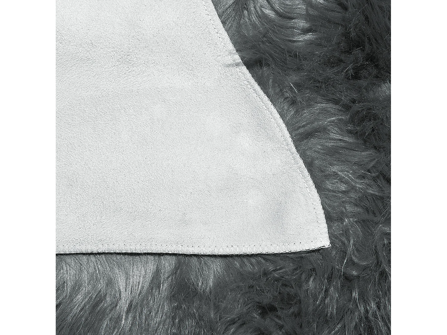 Schaffel Teppich Öko Überwurf grau Webpelz Fellform Faux Lammfell 63 x 95 cm Mungo