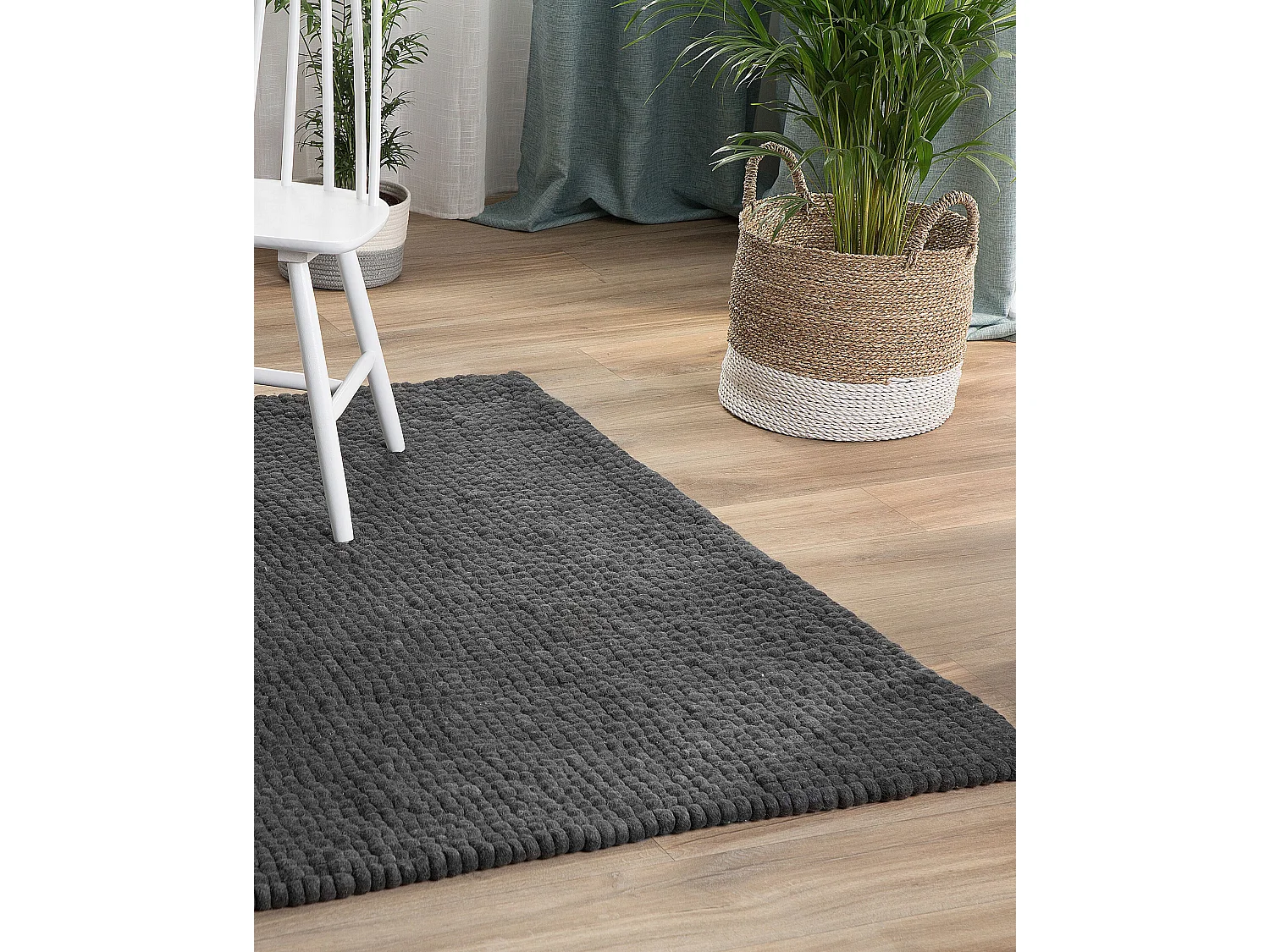 Teppich rechteckig Wollteppich Filzkugelteppich 160 x 230 cm dunkelgrau Amdo