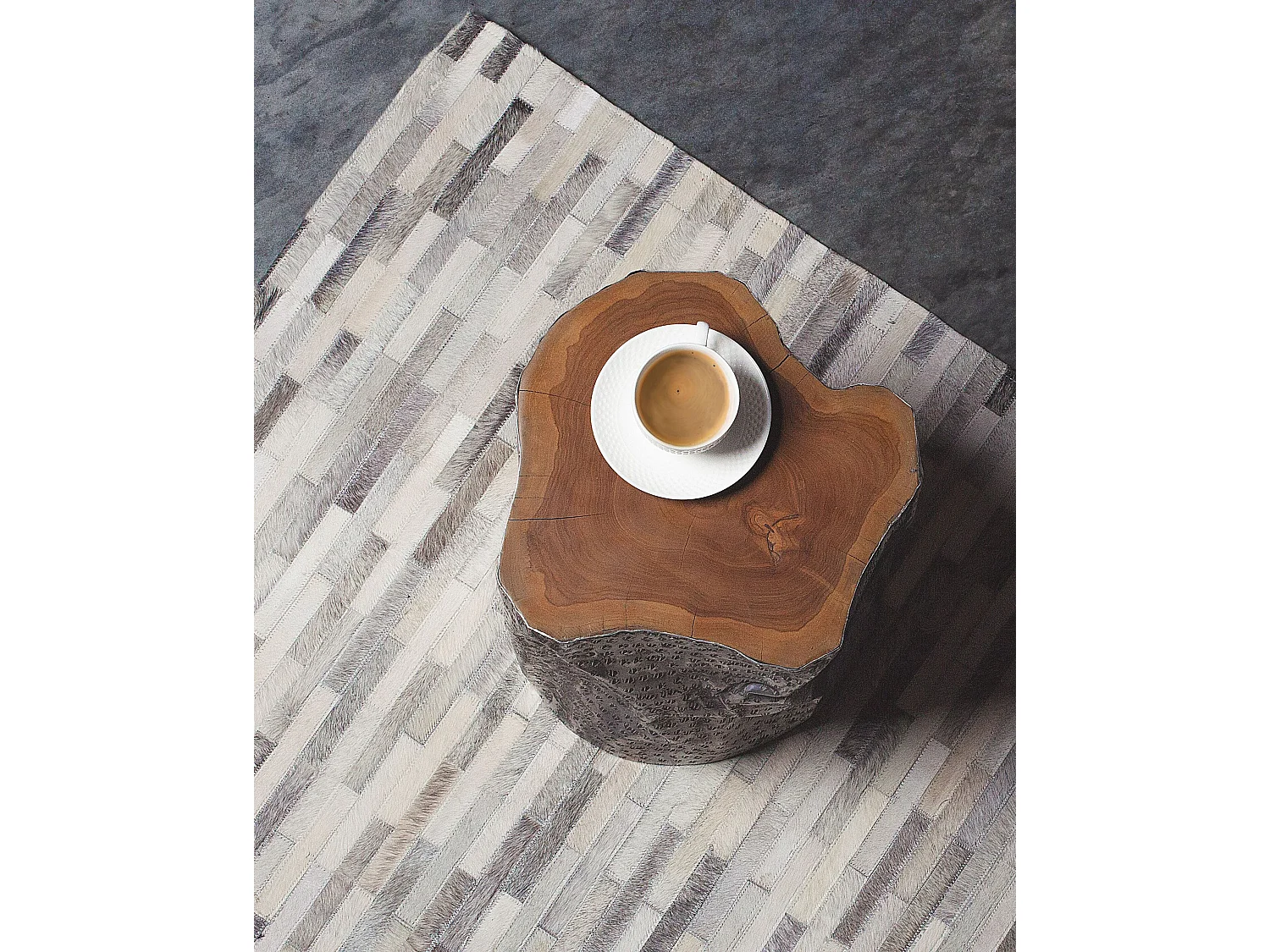 Dywan skórzany szary 160 x 230 cm AHILLI