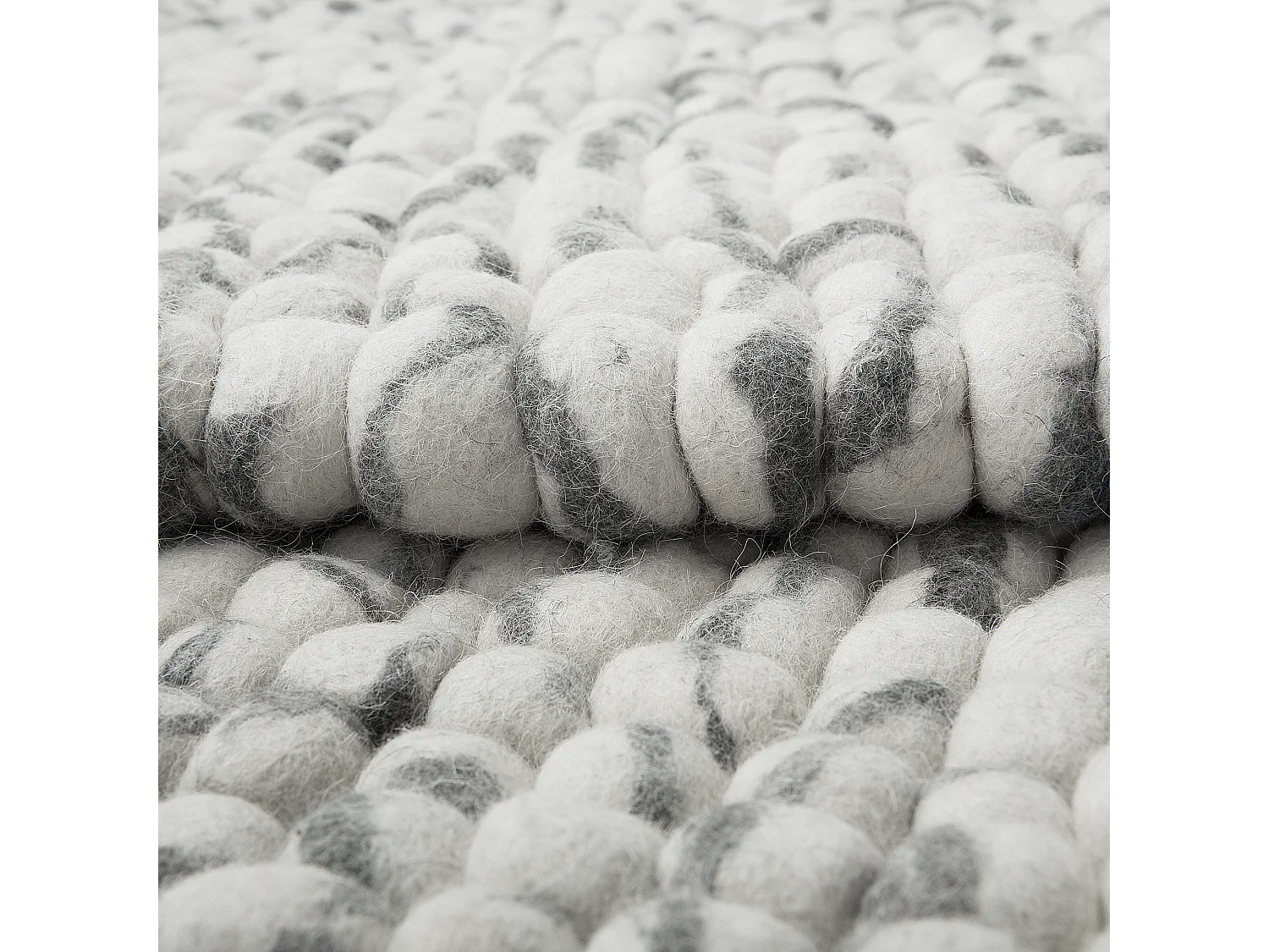 Tapete de lã cinzento claro 160 x 230 cm AMDO