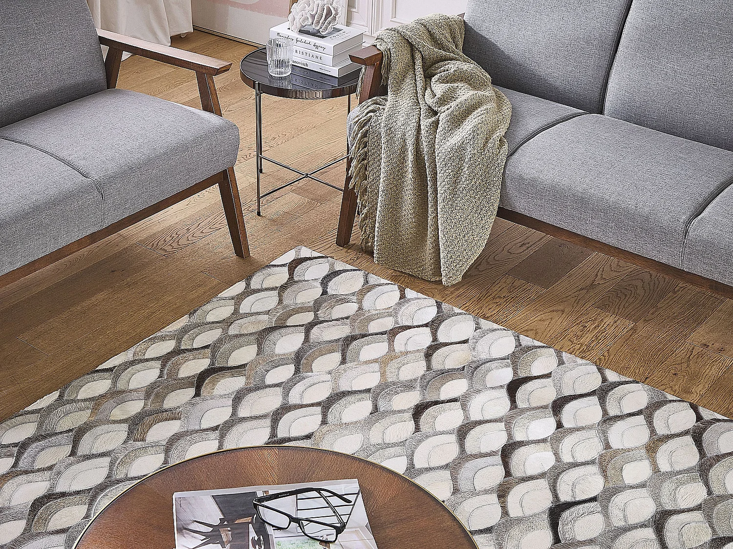 Vloerkleed KIRCA 140 x 200 cm Leer Beige