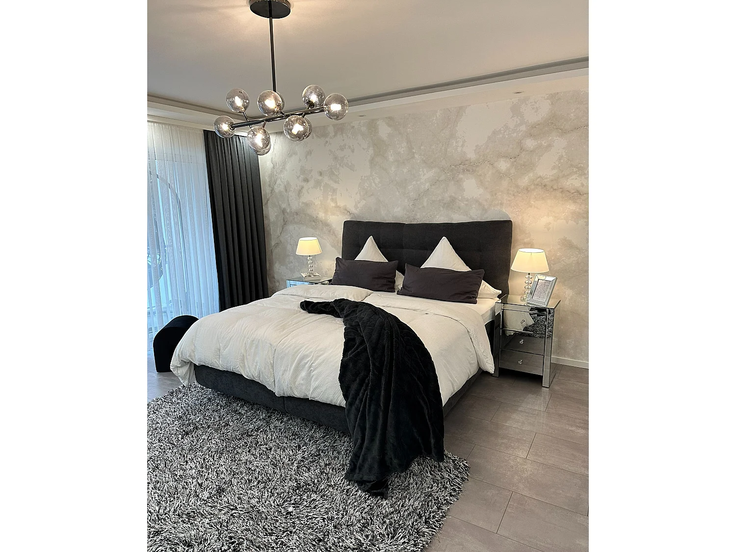 Teppich schwarz-weiss 140 x 200 cm Shaggy CIDE