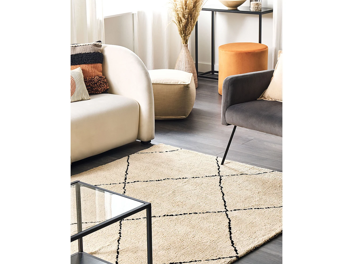 Vloerkleed beige/zwart 140 x 200 cm MUTKI