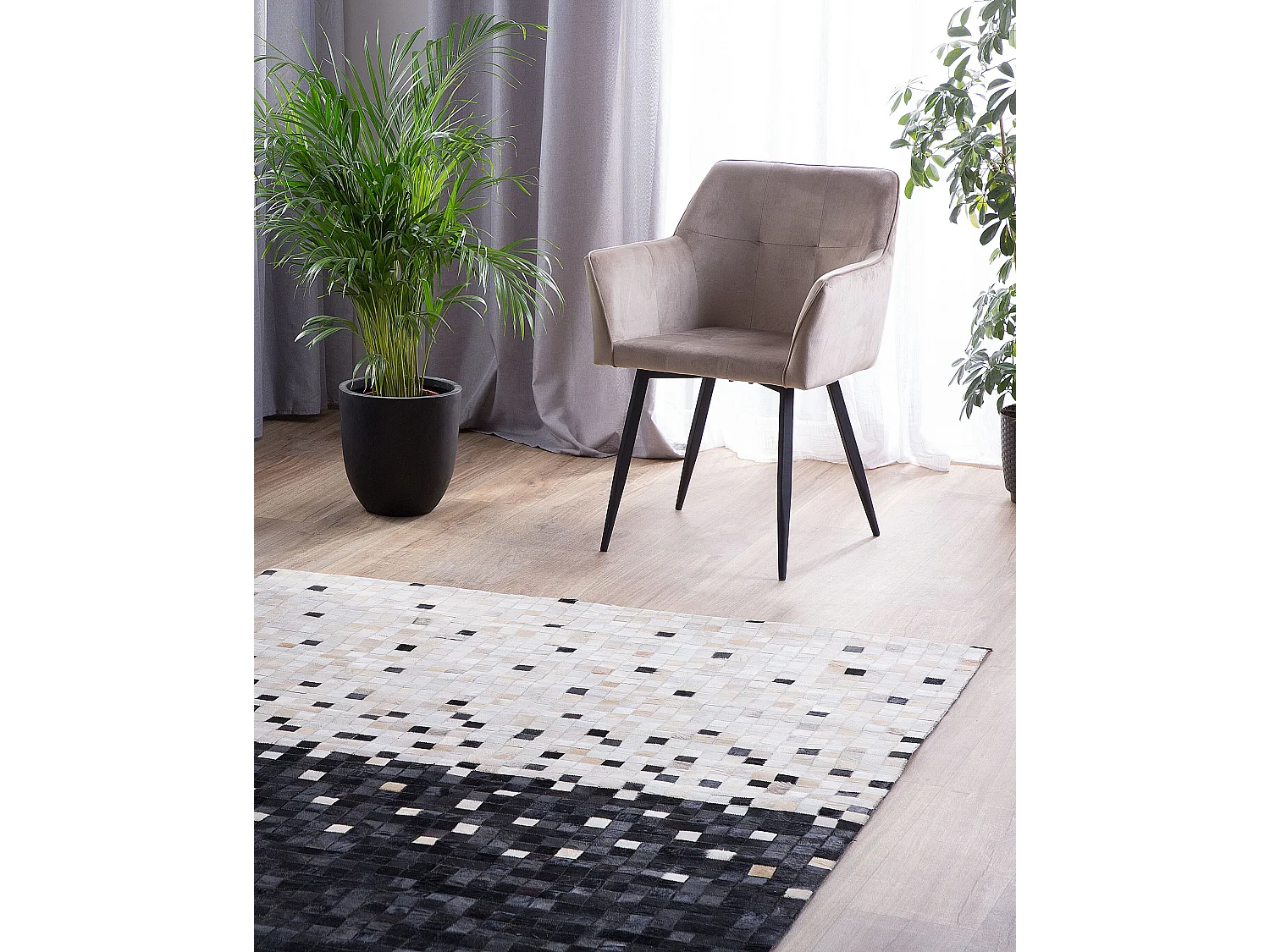 Tappeto ERFELEK 140 x 200 cm Pelle naturale Nero