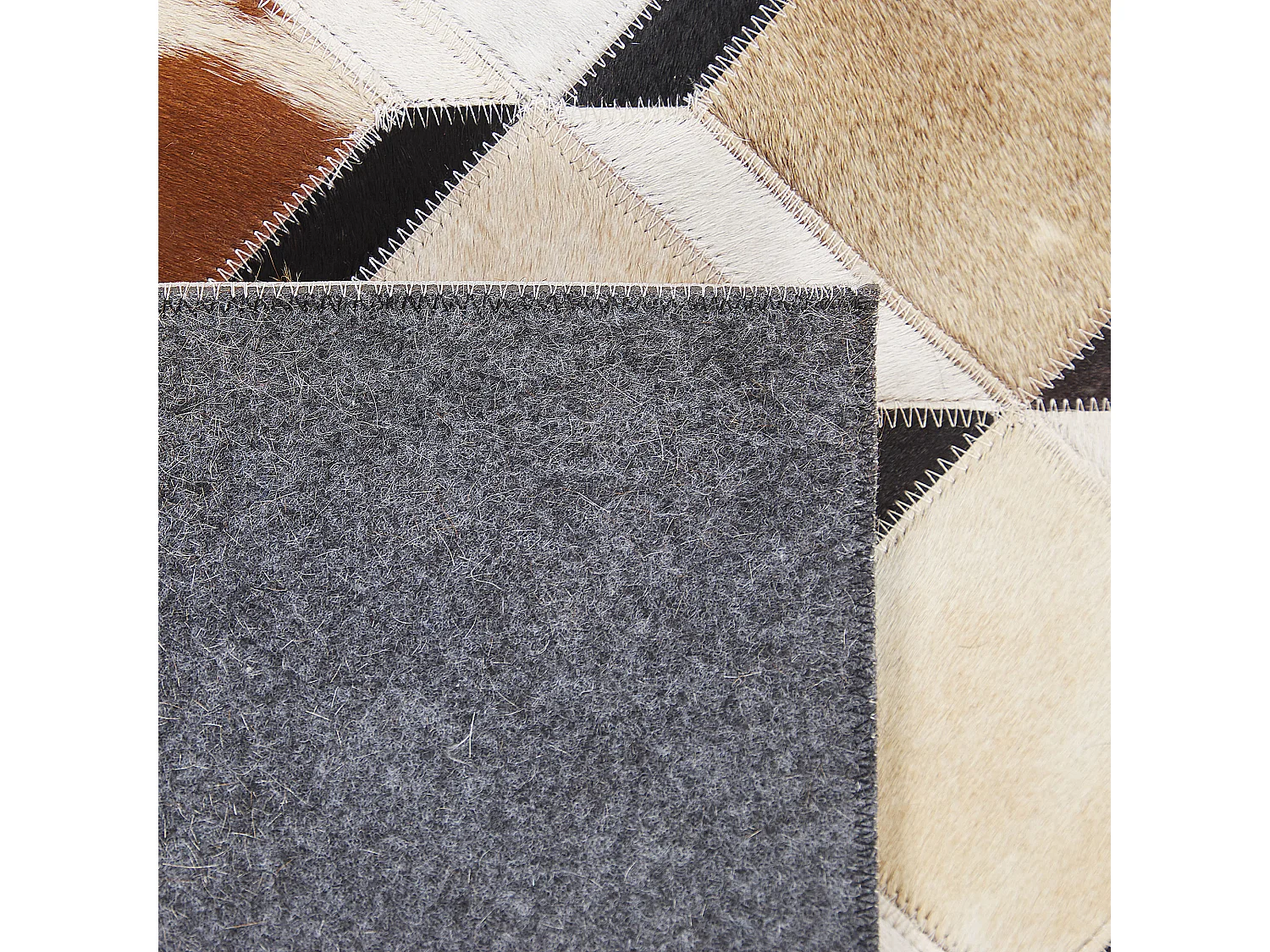 Dekorativer Lederteppich Patchwork Muster 160x230 cm in Braun Serinova